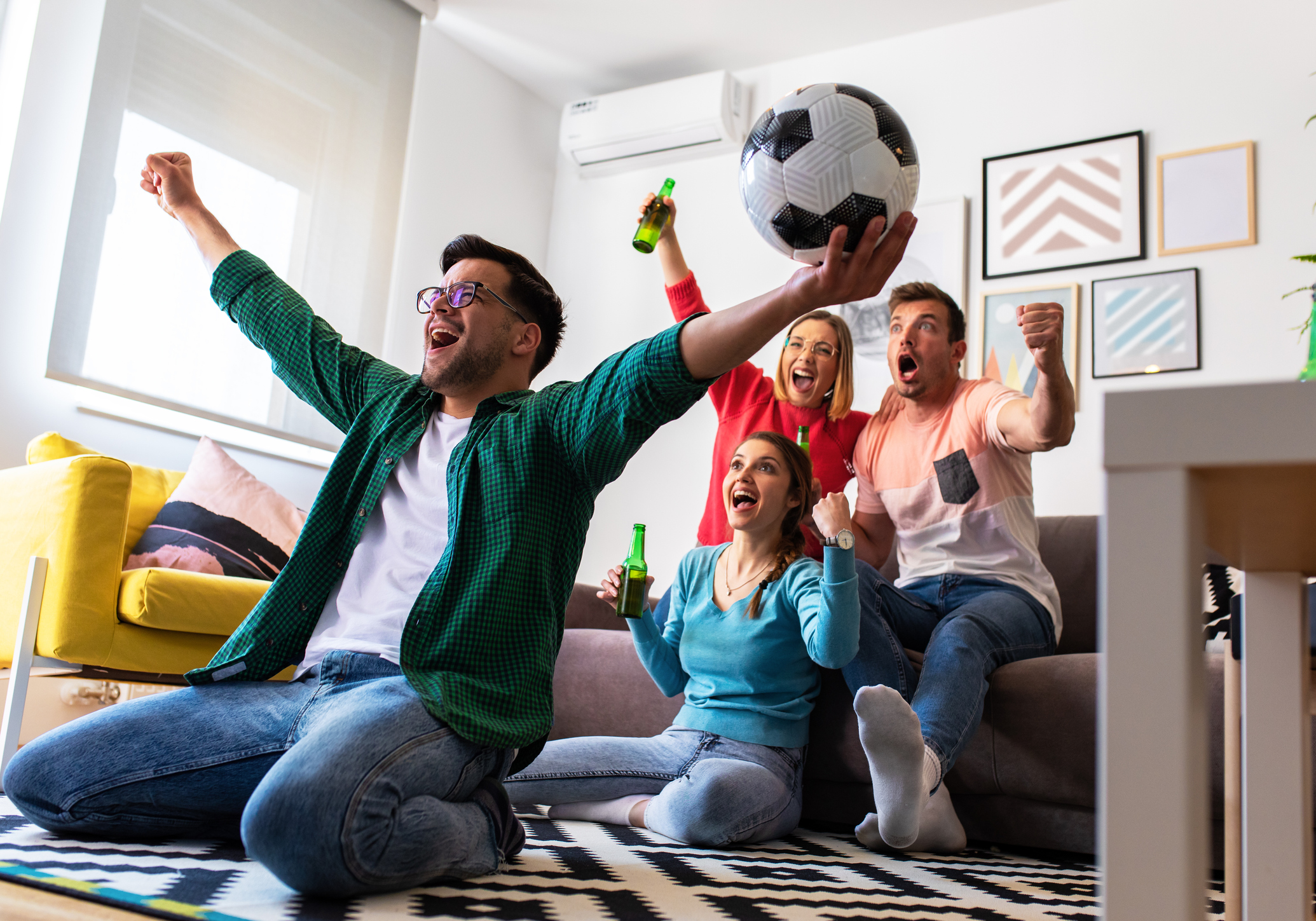 Home Pitch: Why 77 Million U.S. Fans Are Trading Stadiums for Living Rooms