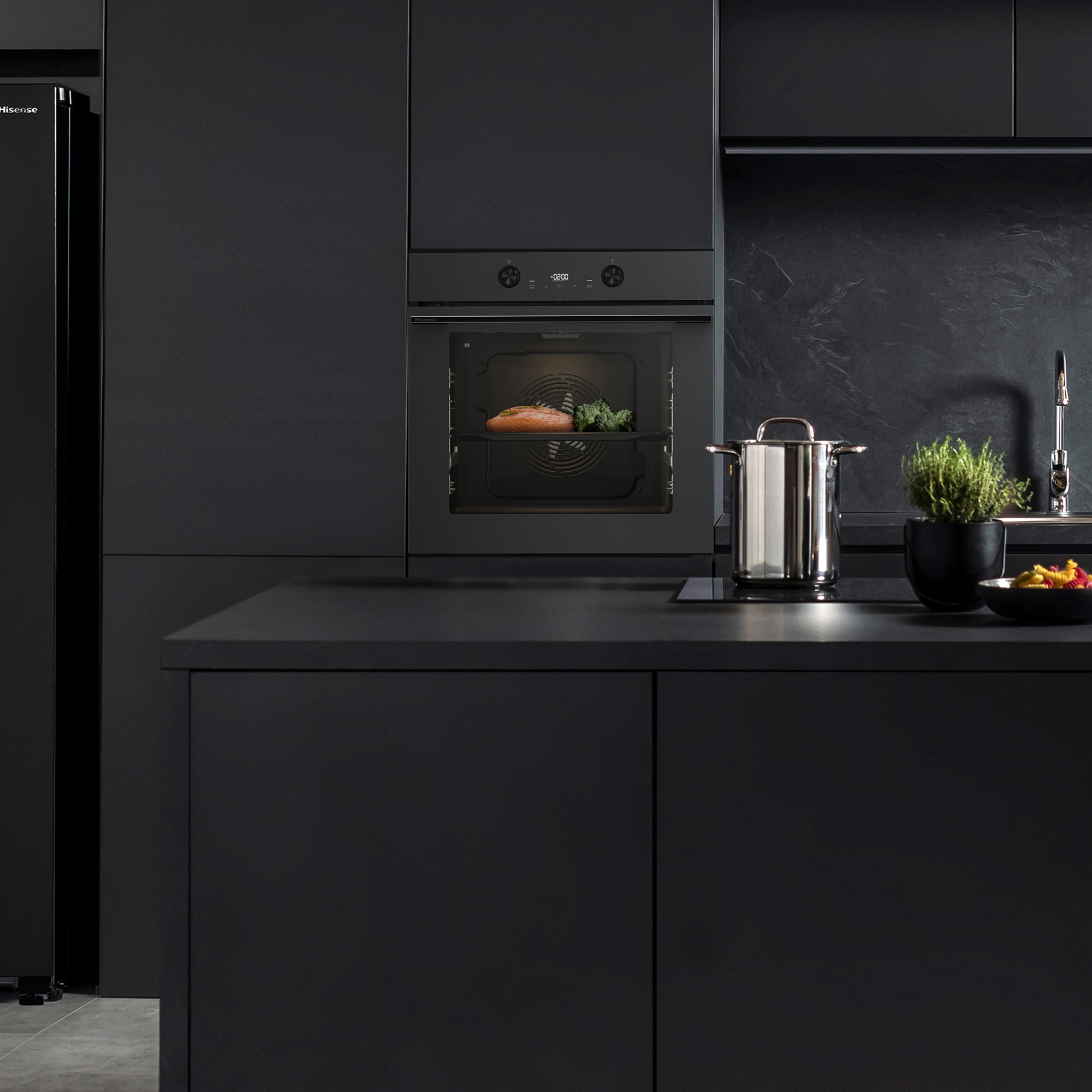 Hisense - BI64223EPMB – Forno Pirolítico 78L Serie Hi4, Classe A++